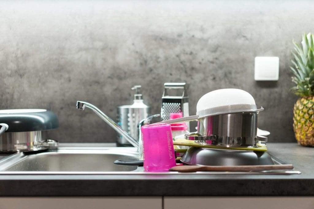 five reasons clutter builds (1)
