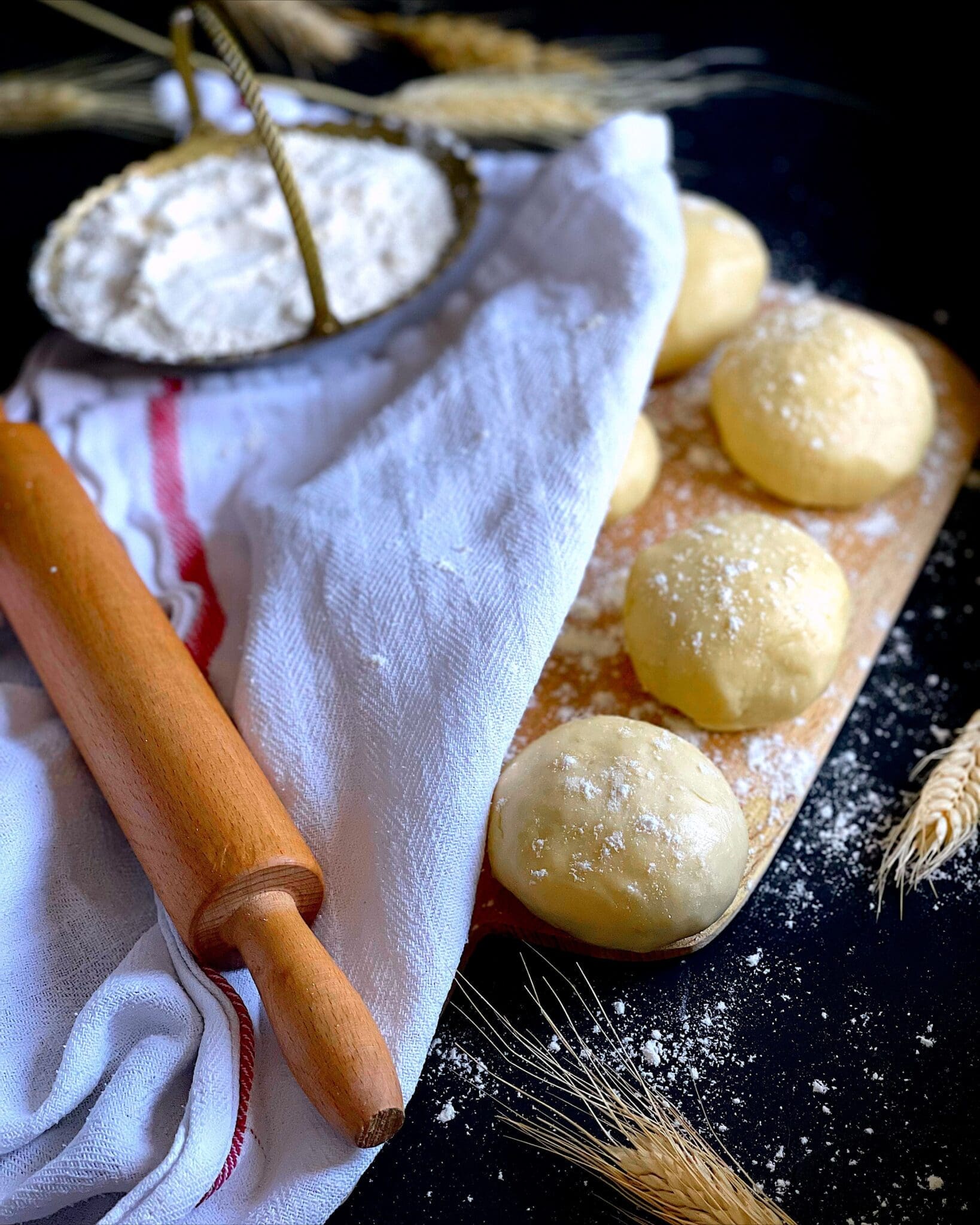 Make and Shape Easy Tangy Yummy Homemade Pizza Dough